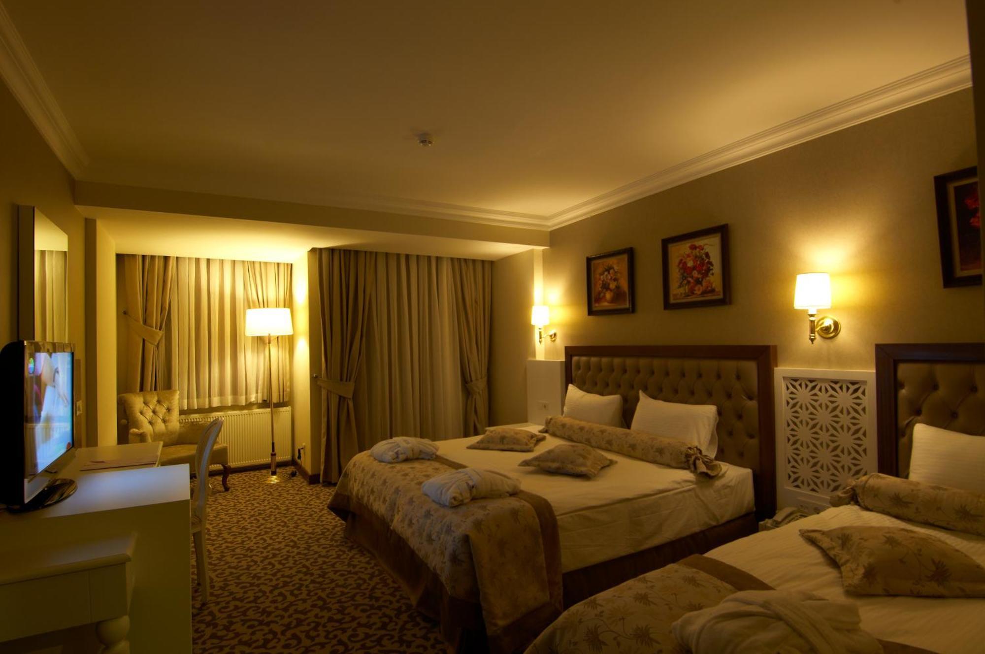 Safran Thermal Resort Sandikli ภายนอก รูปภาพ